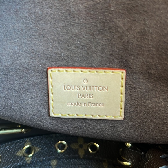 Louis Vuitton Pochette Métis w/ strap and dust bag! - Picture 12 of 12